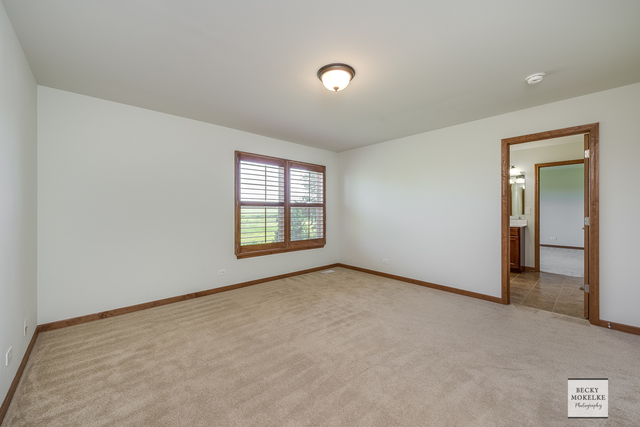 2180 Bartram Road North Aurora, IL 60542 - Photo 28 of 36