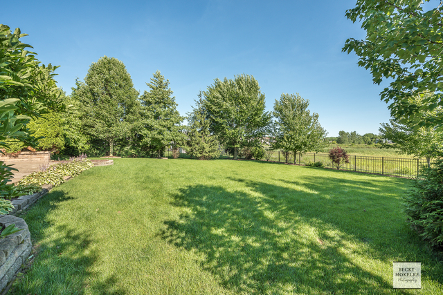 2180 Bartram Road North Aurora, IL 60542 - Photo 9 of 36