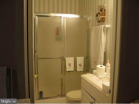 40 Magnolia Road Manahawkin, NJ 08050 - Photo 8 of 12