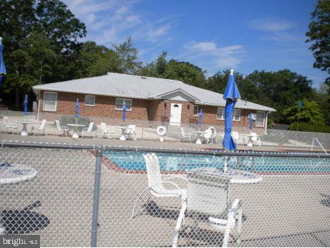 40 Magnolia Road Manahawkin, NJ 08050 - Photo 10 of 12