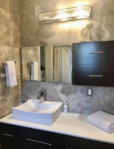 $3,250 | 7 Northwest 116th Street, Miami, FL 33168