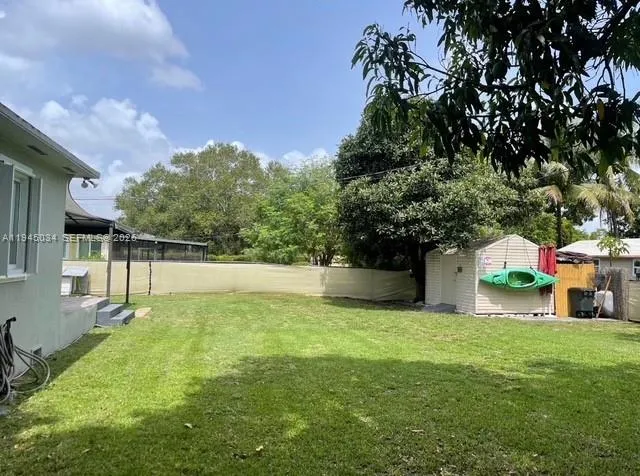 $3,250 | 7 Northwest 116th Street, Miami, FL 33168