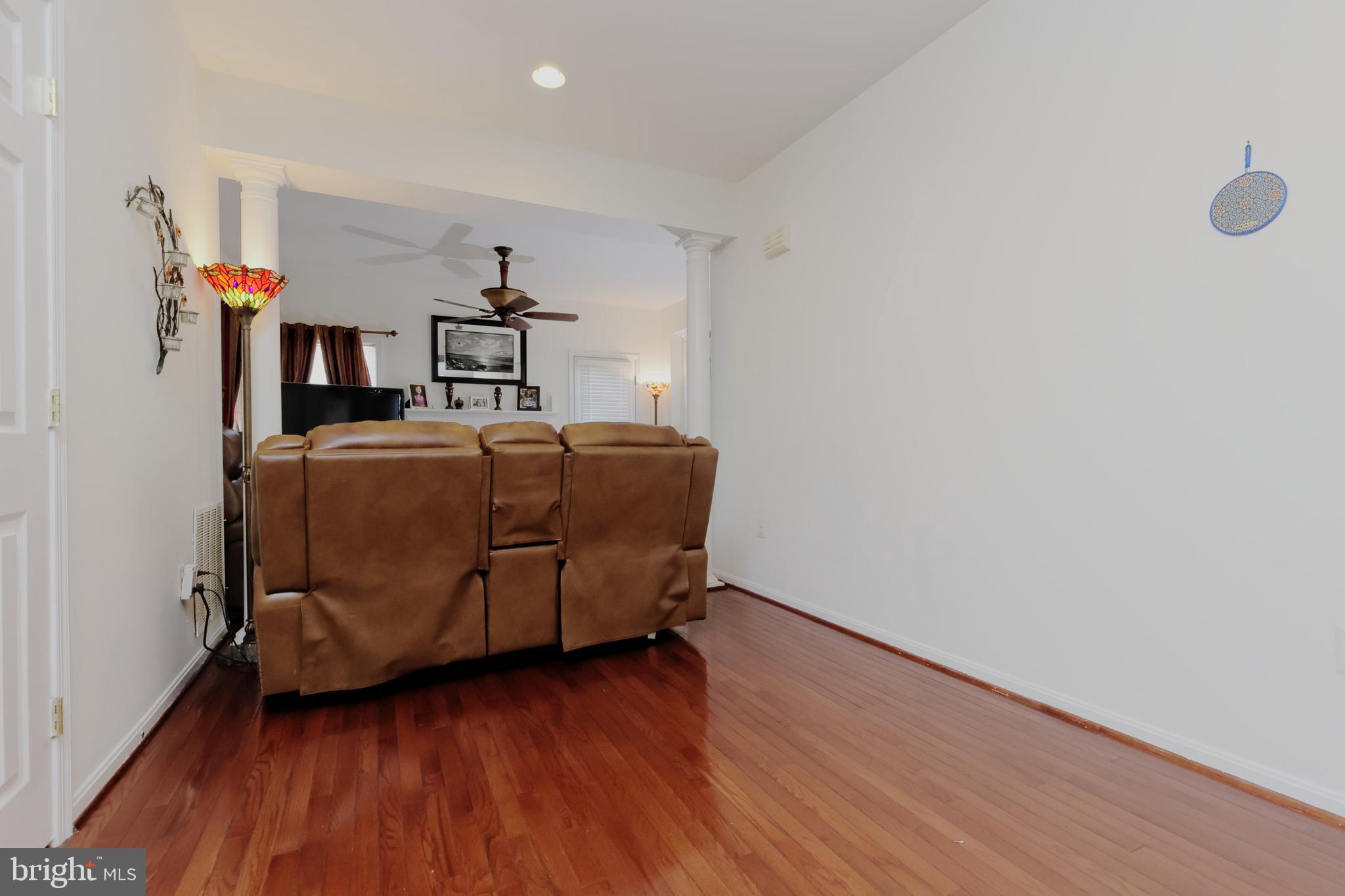 8283 Laurel Heights Loop Lorton, VA 22079 - Photo 12 of 51