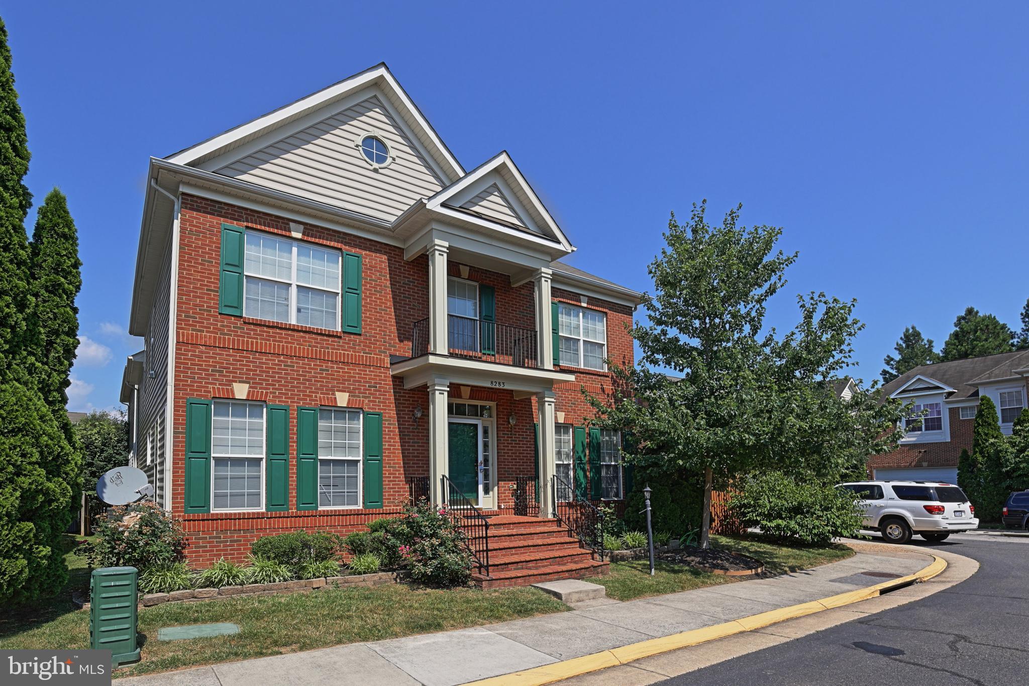 8283 Laurel Heights Loop Lorton, VA 22079 - Photo 2 of 51