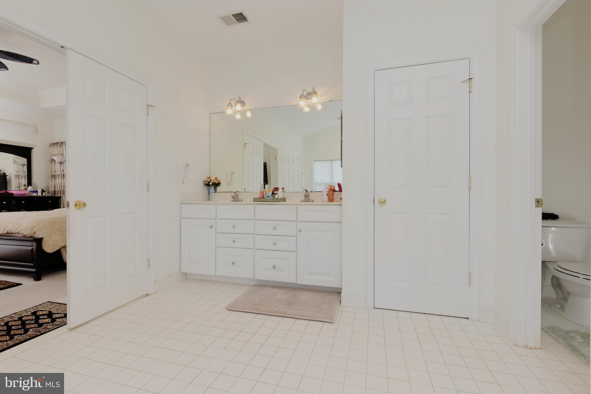 8283 Laurel Heights Loop Lorton, VA 22079 - Photo 25 of 51