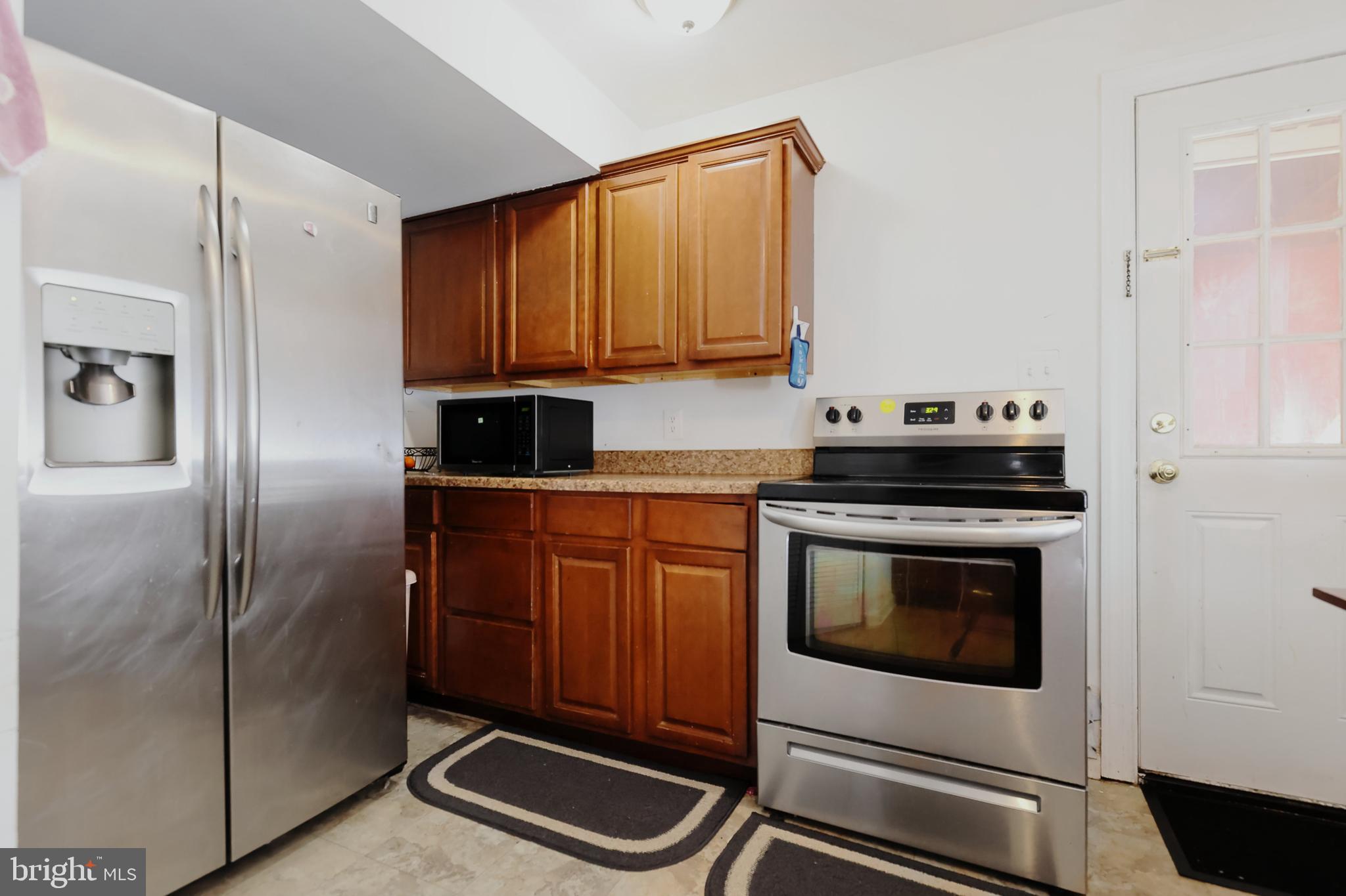 8283 Laurel Heights Loop Lorton, VA 22079 - Photo 35 of 51