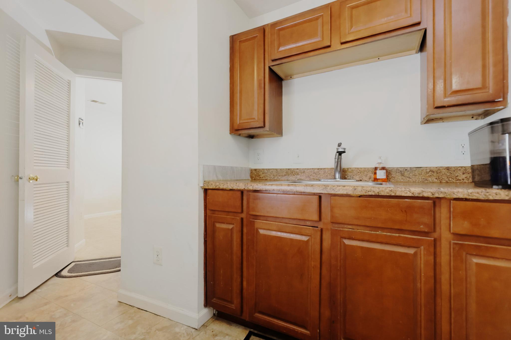 8283 Laurel Heights Loop Lorton, VA 22079 - Photo 37 of 51
