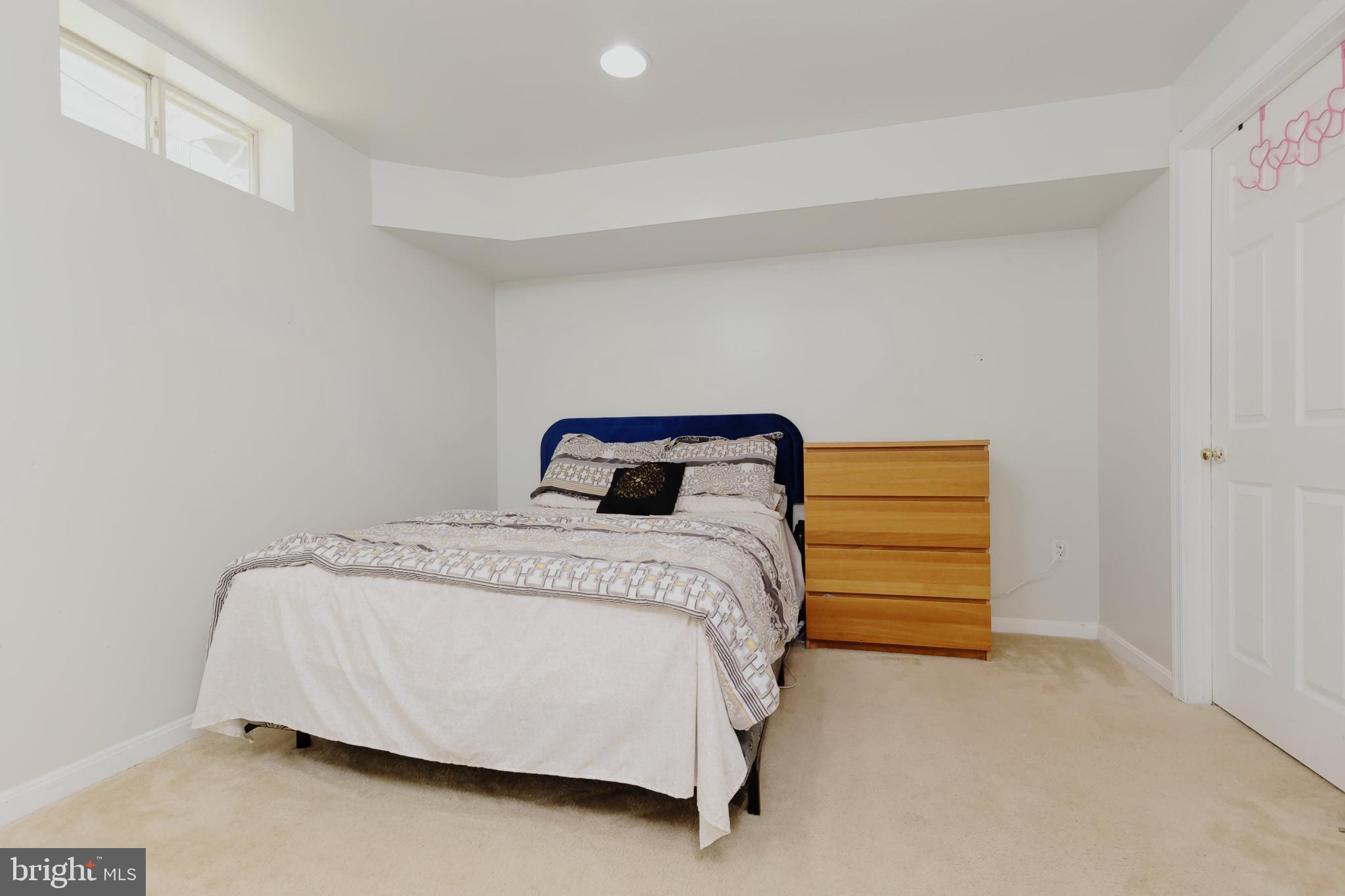 8283 Laurel Heights Loop Lorton, VA 22079 - Photo 42 of 51