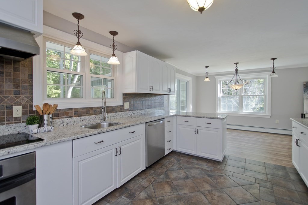 1052 Franklin Road Fitchburg, MA 01420 - Photo 16 of 39 Gallery Image 16