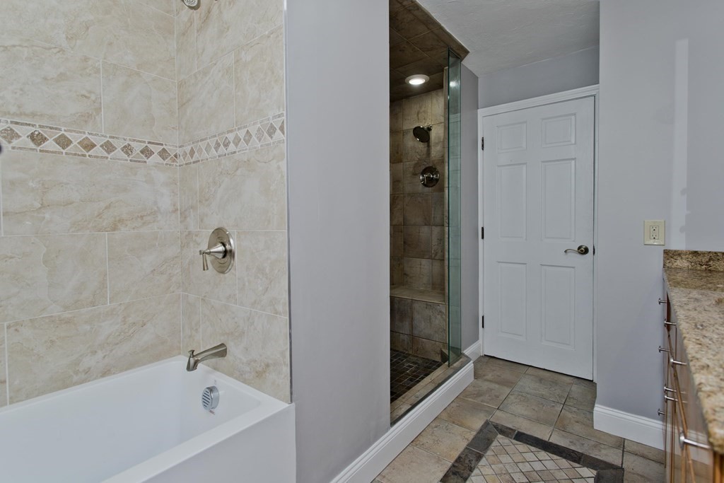 1052 Franklin Road Fitchburg, MA 01420 - Photo 20 of 39 Gallery Image 20