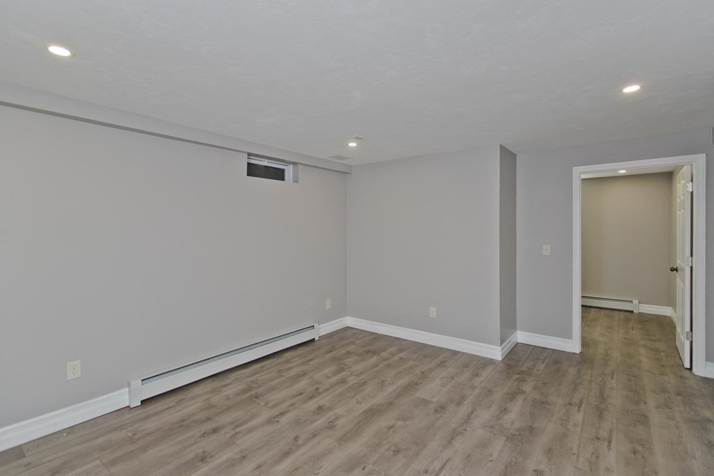 1052 Franklin Road Fitchburg, MA 01420 - Photo 30 of 39 Gallery Image 30
