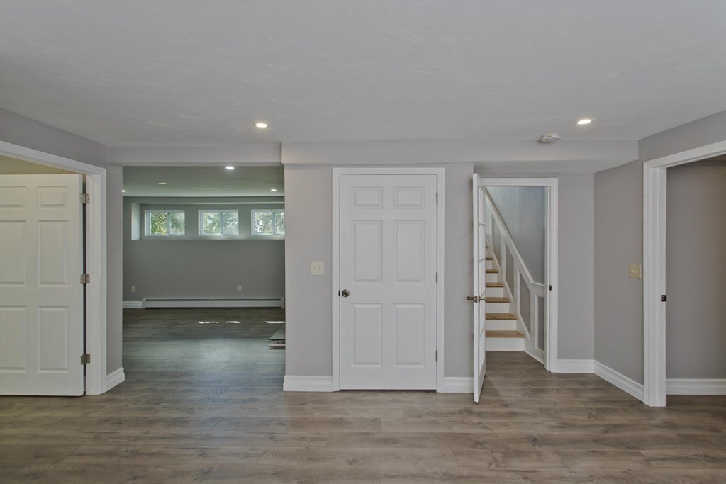 1052 Franklin Road Fitchburg, MA 01420 - Photo 32 of 39 Gallery Image 32