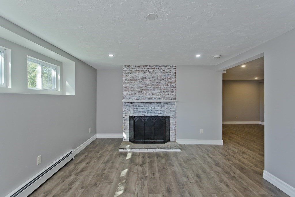 1052 Franklin Road Fitchburg, MA 01420 - Photo 35 of 39 Gallery Image 35