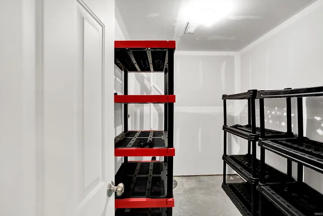 $285,000 | 1771 West Victoria Lane, Bloomington, IN 47403