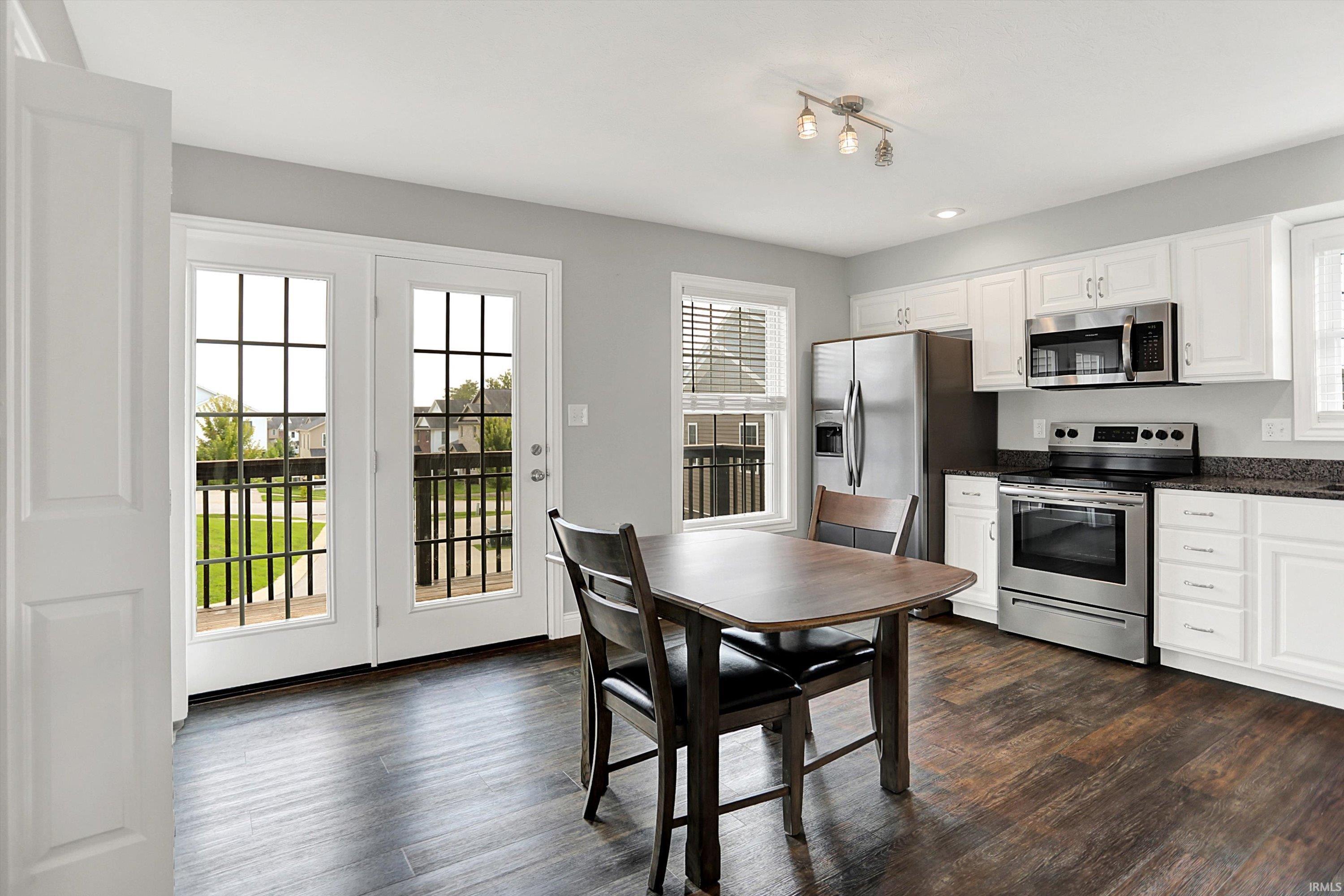 1771 West Victoria Lane Bloomington, IN 47403 - Photo 7 of 28