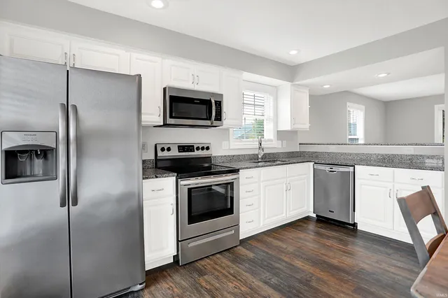 $285,000 | 1771 West Victoria Lane, Bloomington, IN 47403