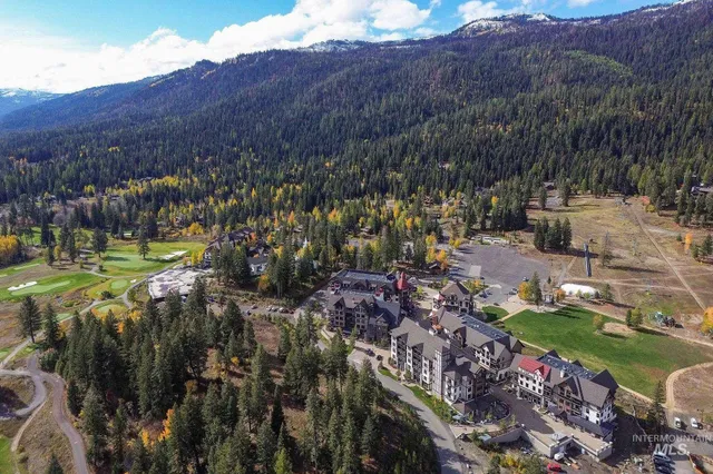 $495,000 | 720 Village Drive, Unit 311, Donnelly, ID 83615