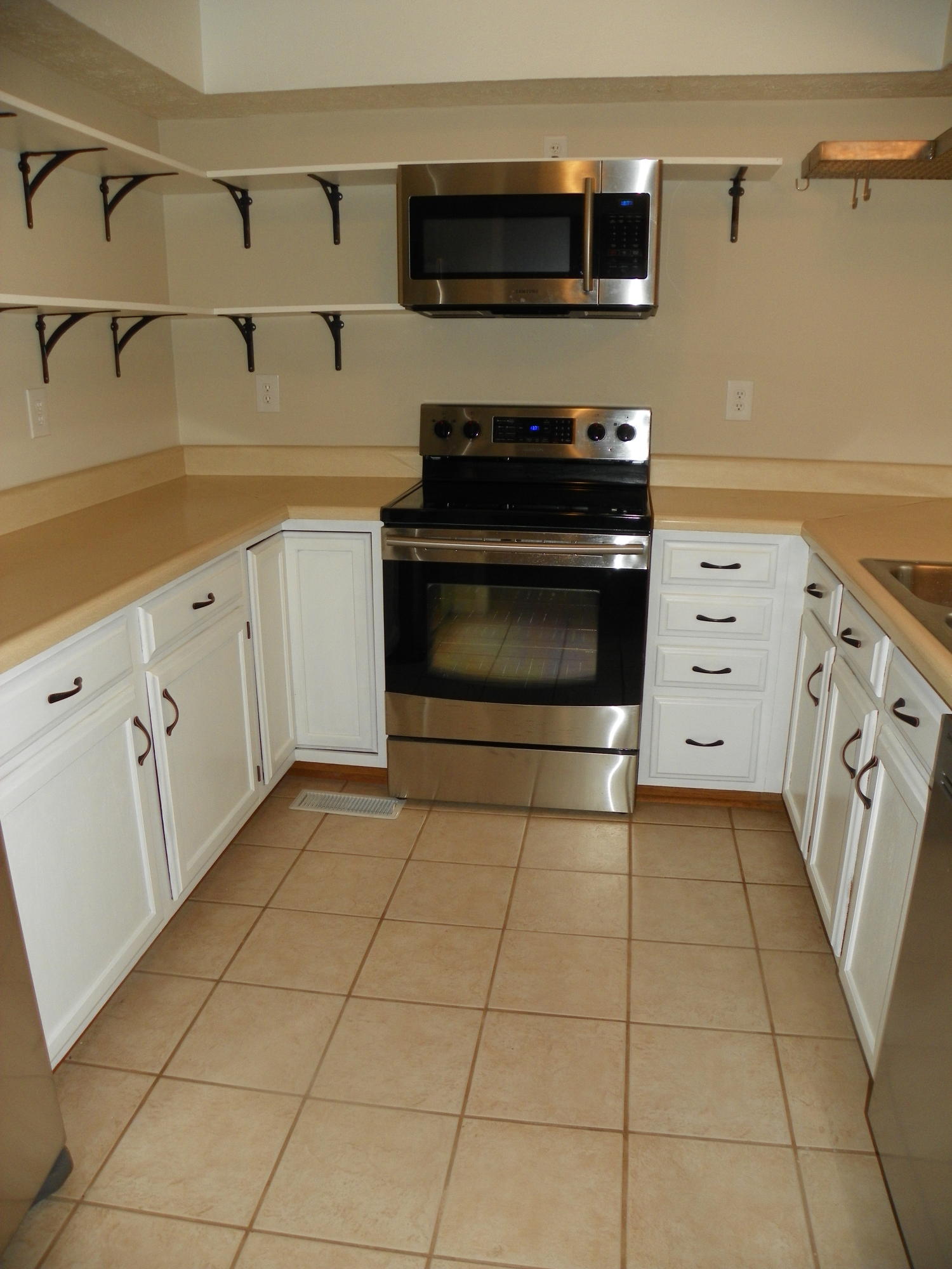 174 White Loop Road Clinton, TN 37716 - Photo 14 of 23 100_0614