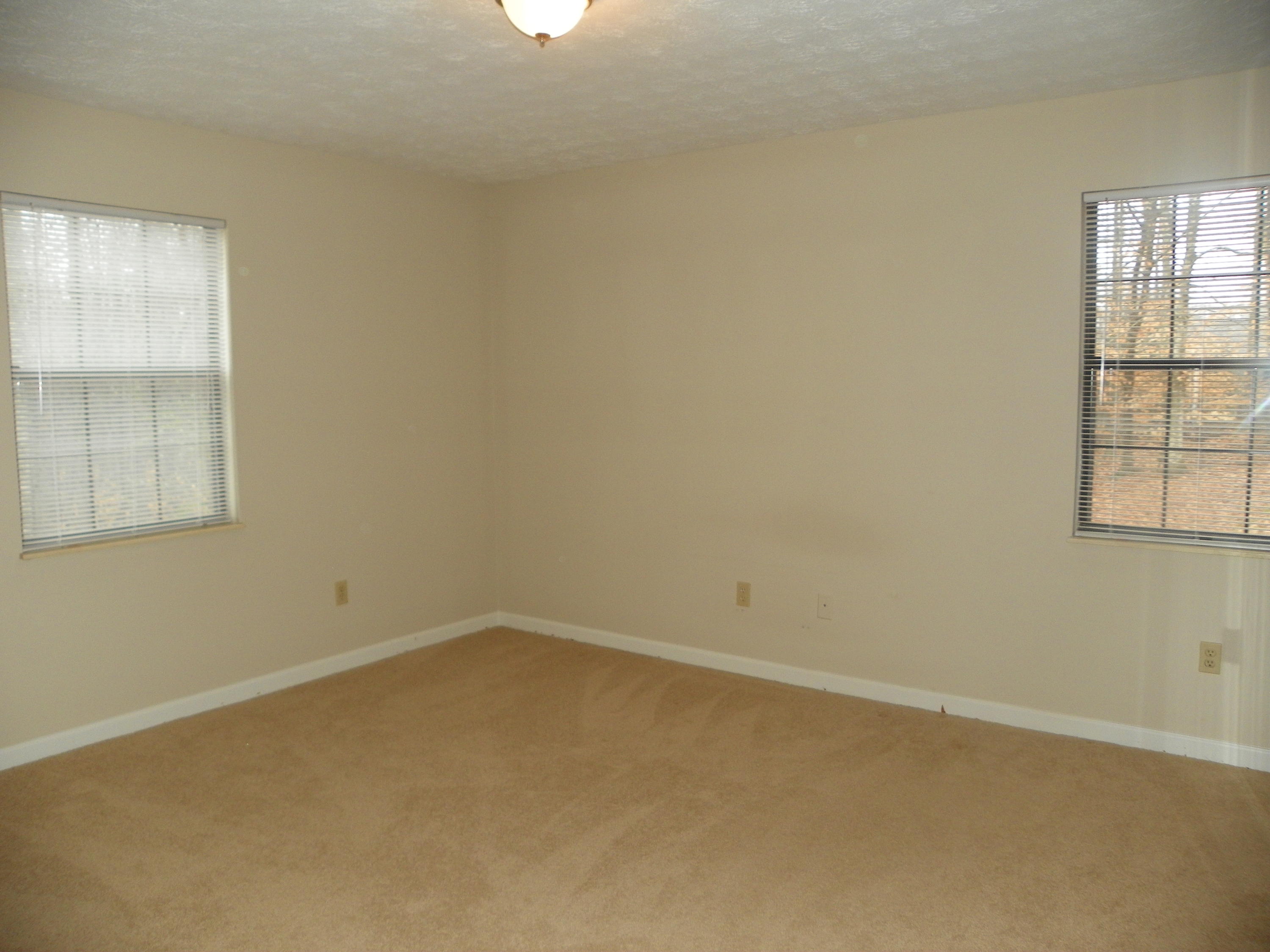 174 White Loop Road Clinton, TN 37716 - Photo 19 of 23 100_0619