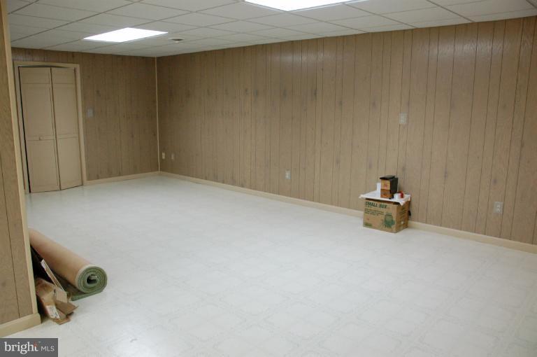 502 Stone Road Westminster, MD 21158 - Photo 18 of 22 Recreation Room