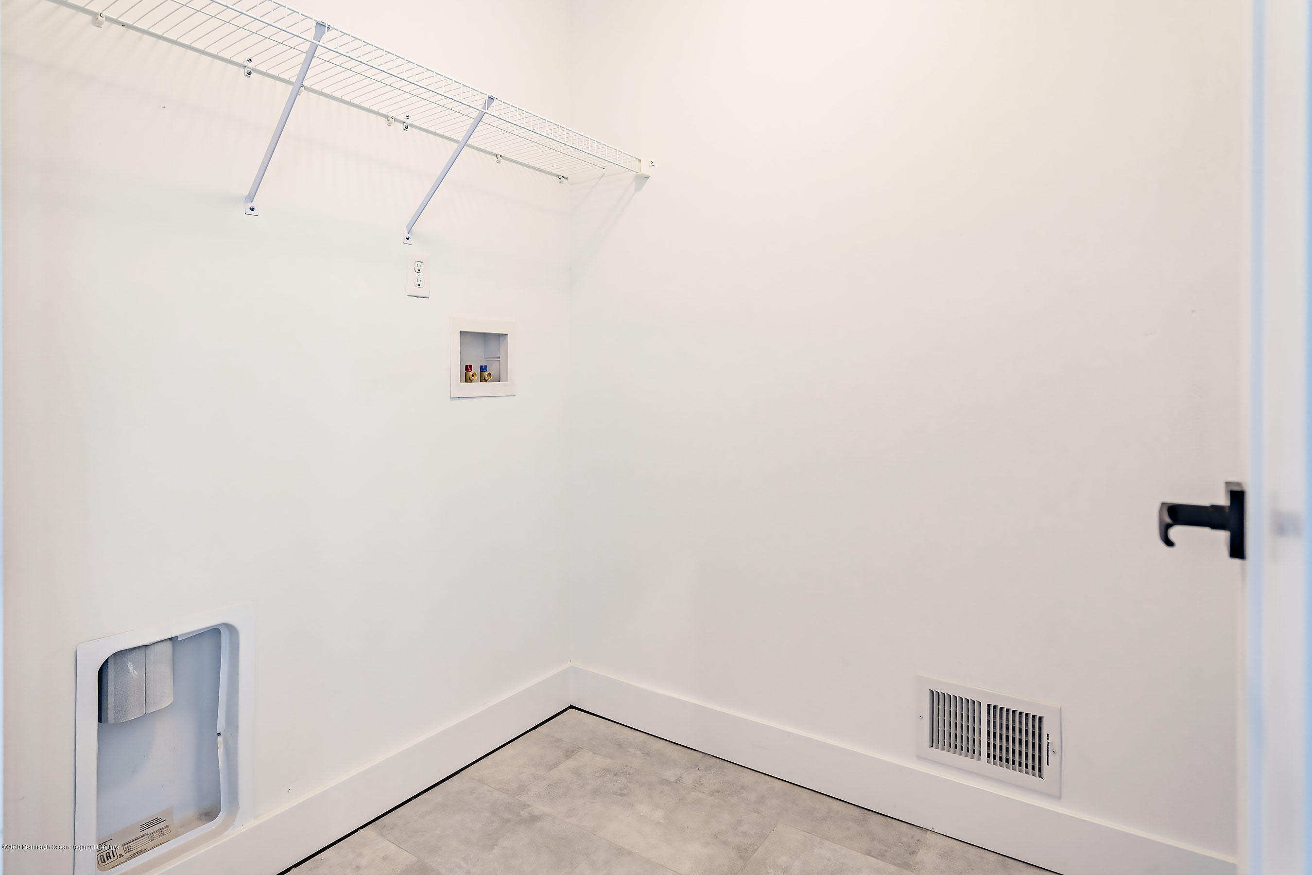 250 Sextant Road Manahawkin, NJ 08050 - Photo 27 of 32 Laundry