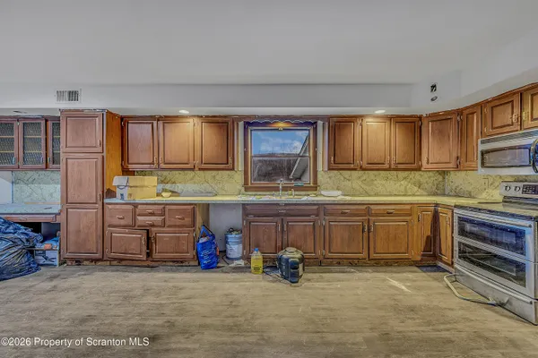 $175,000 | 398 North River Street, Duryea, PA 18642
