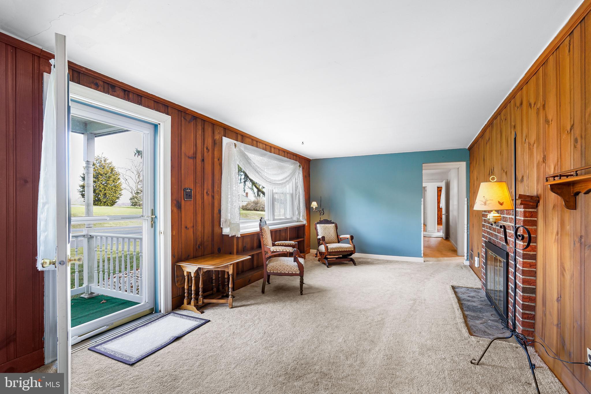 6138 Telegraph Road Elkton, MD 21921 - Photo 9 of 41 Living Room