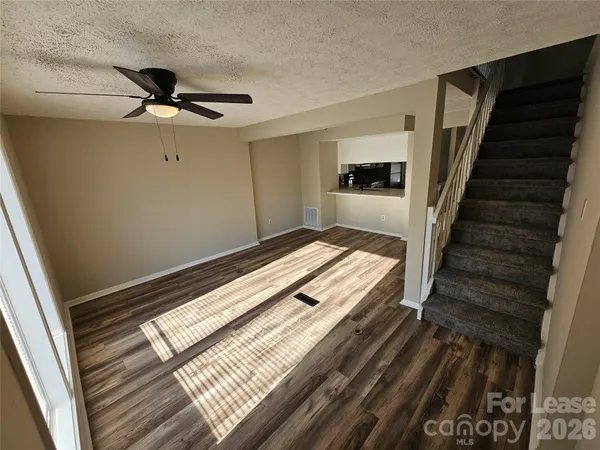 $1,705 | 9445 Lexington Circle, Unit D, Charlotte, NC 28213