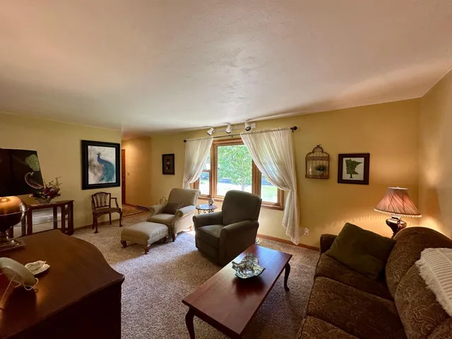 $239,900 | 1115 Elmhurst Avenue, Luverne, MN 56156