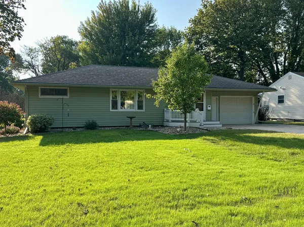 $239,900 | 1115 Elmhurst Avenue, Luverne, MN 56156