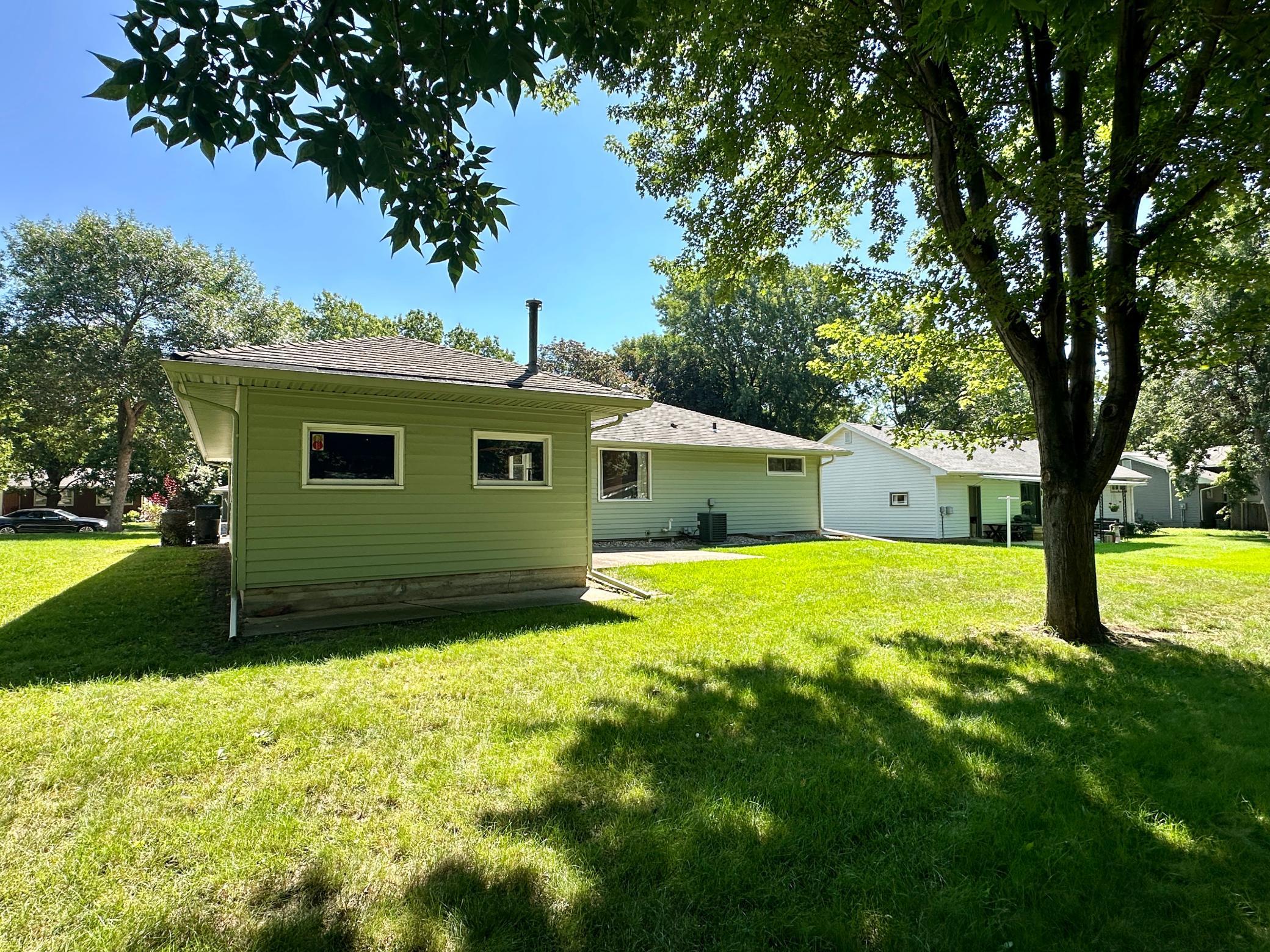 1115 Elmhurst Avenue Luverne, MN 56156 - Photo 4 of 36