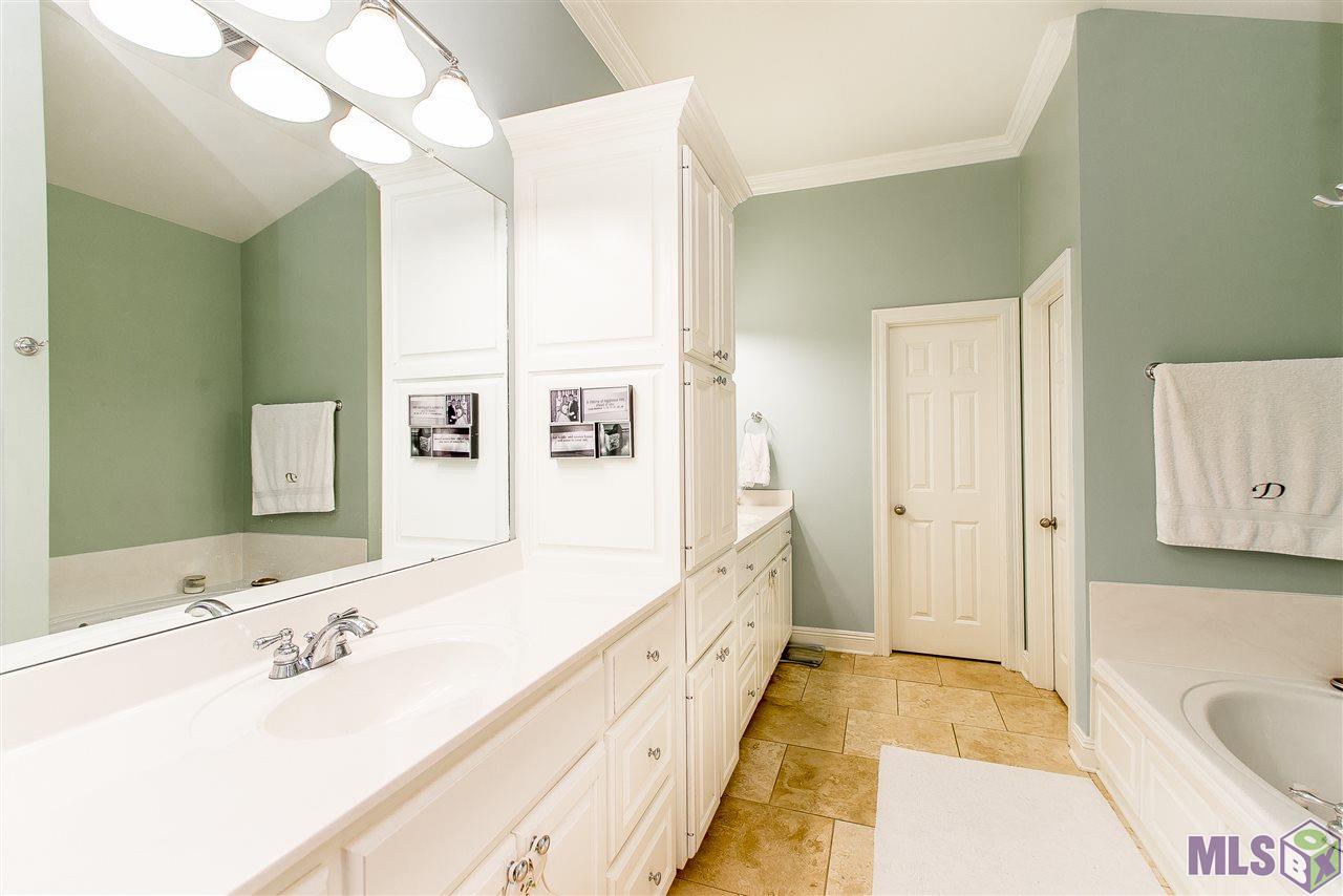 10614 Springtree Avenue Baton Rouge, LA 70810 - Photo 25 of 30 Gallery Image 25