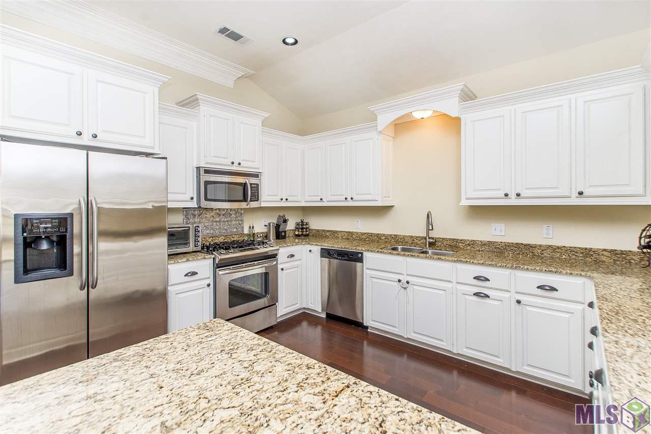 10614 Springtree Avenue Baton Rouge, LA 70810 - Photo 9 of 30 Gallery Image 9