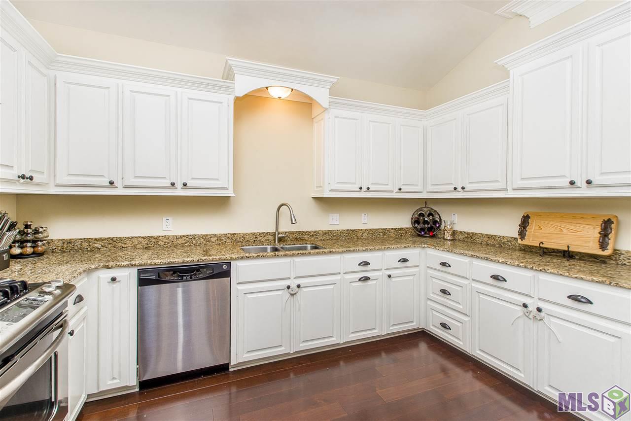 10614 Springtree Avenue Baton Rouge, LA 70810 - Photo 10 of 30 Gallery Image 10