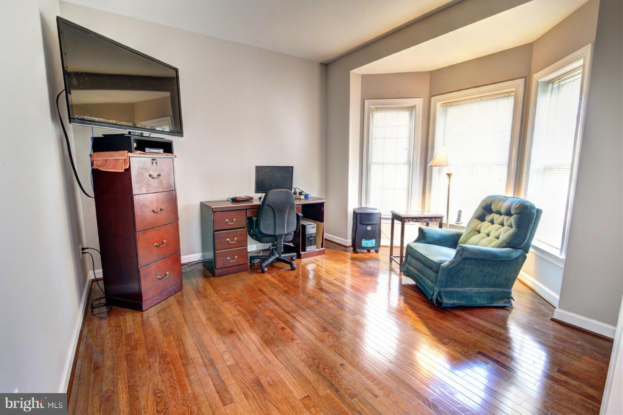 2167 Chain Bridge Road Vienna, VA 22182 - Photo 14 of 30 Interior (General)