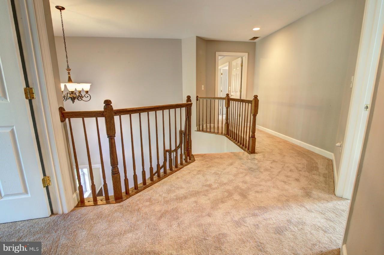 2167 Chain Bridge Road Vienna, VA 22182 - Photo 15 of 30 Interior (General)