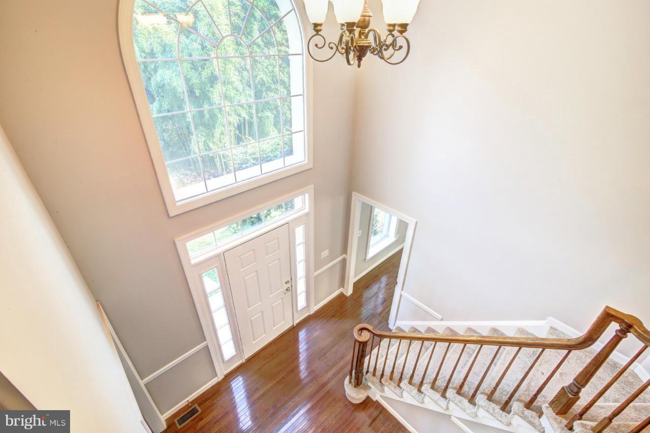 2167 Chain Bridge Road Vienna, VA 22182 - Photo 16 of 30 Interior (General)