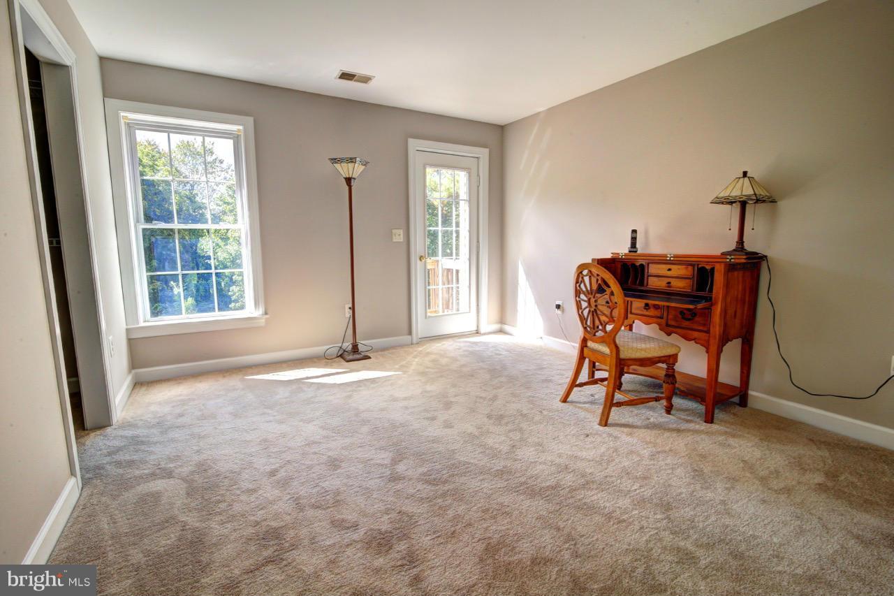 2167 Chain Bridge Road Vienna, VA 22182 - Photo 24 of 30 Bedroom