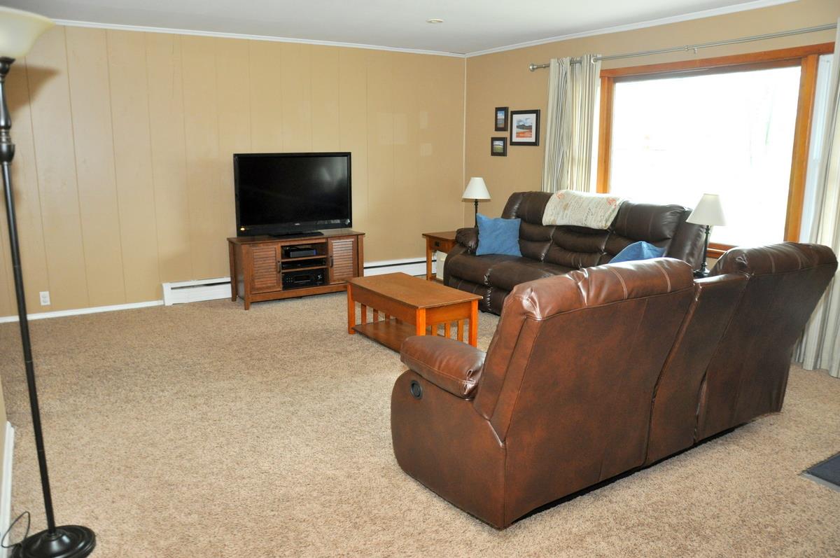 1417 Ranch Road Warsaw, IN 46580 - Photo 4 of 17 Gallery Image 4