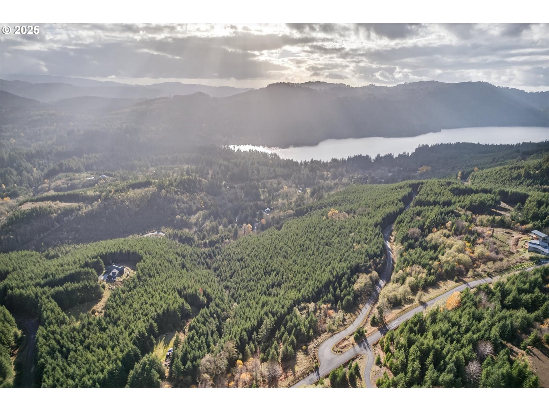 0 Knights Bridge Road Amboy, WA 98601 - Photo 12 of 20 a view of city and mountain