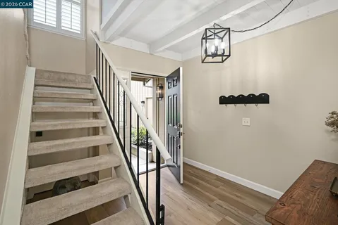 $1,199,000 | 327 Sycamore Hill Court, Danville, CA 94526