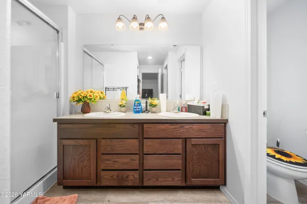 $395,000 | 620 Pappys Way, Grandview, WA 98930