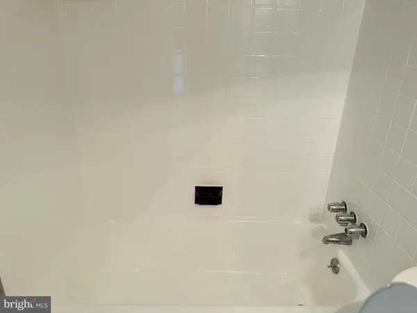 $3,400 | 706 Brent Road, Rockville, MD 20850