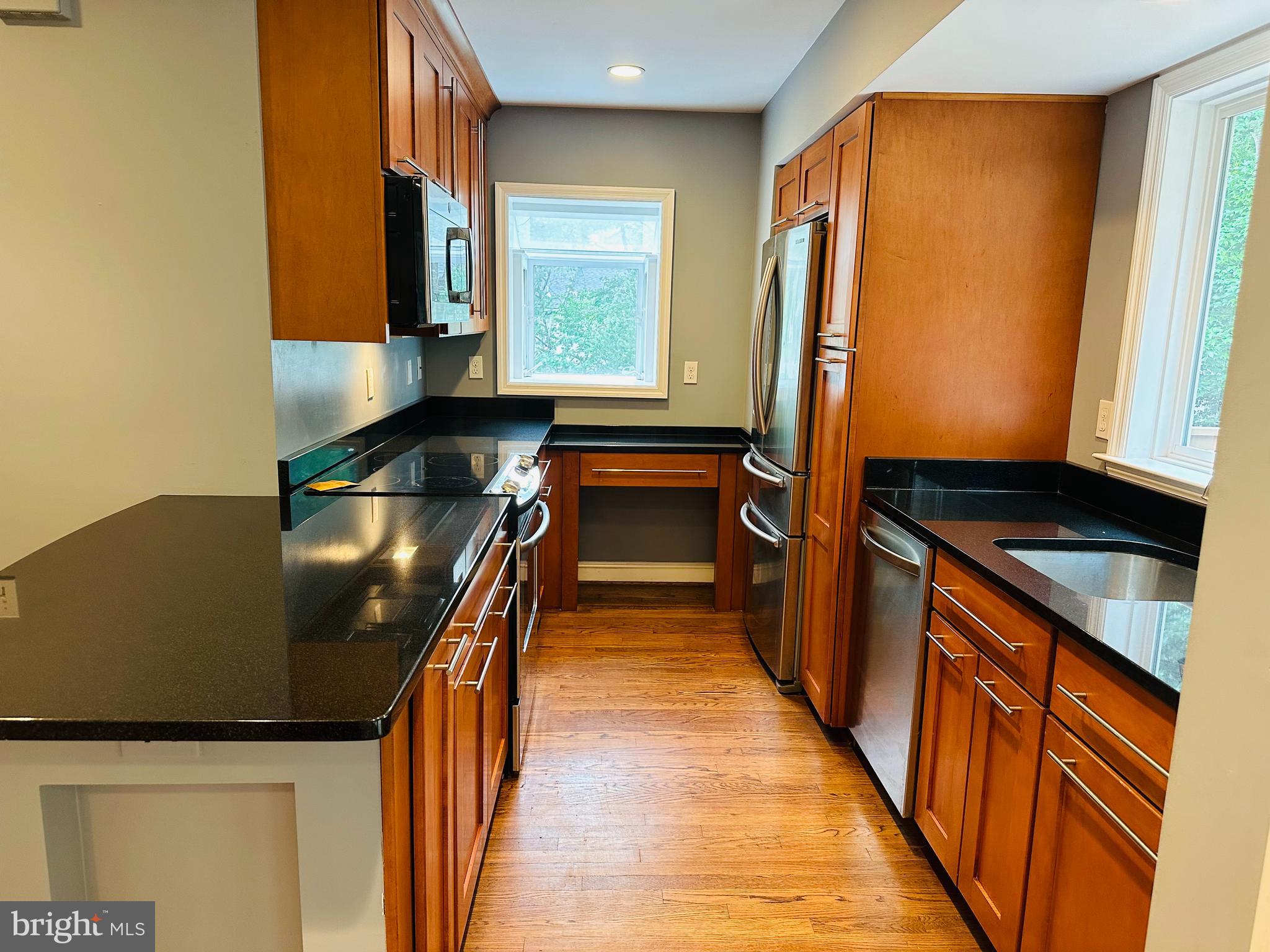 706 Brent Road Rockville, MD 20850 - Photo 7 of 25