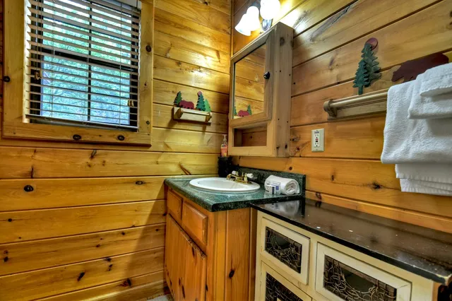 a view of a livingroom with furniture and window