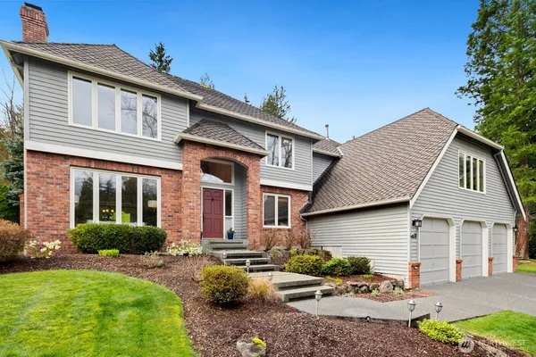 $1,100,000 | 17421 190th Avenue Southeast, Renton, WA 98058