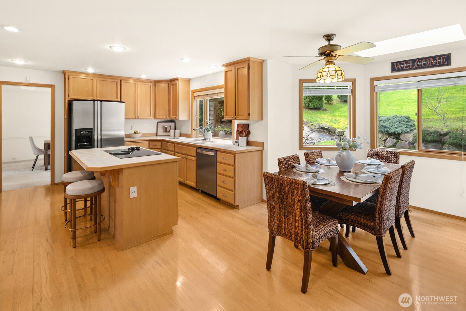 17421 190th Avenue Southeast Renton, WA 98058 - Photo 11 of 36