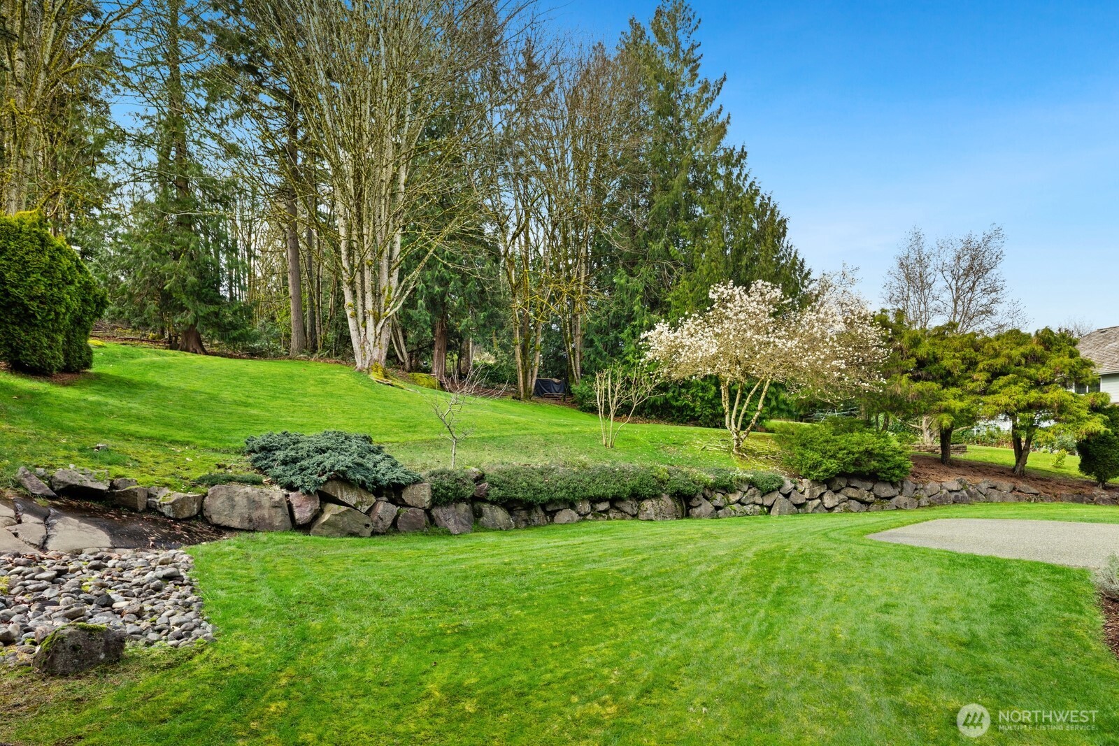 17421 190th Avenue Southeast Renton, WA 98058 - Photo 32 of 36