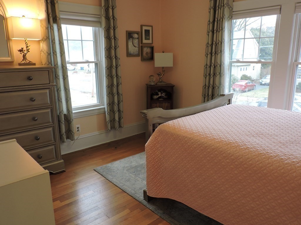 19 Rochelle Street West Springfield, MA 01089 - Photo 20 of 34 Gallery Image 20