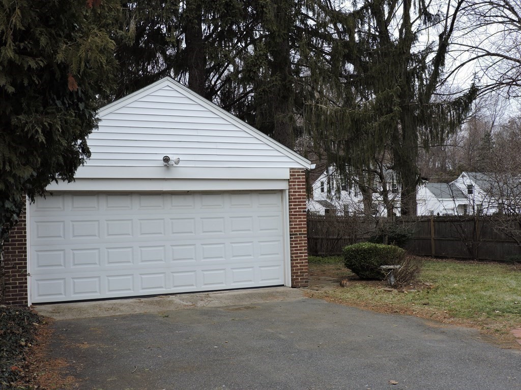 19 Rochelle Street West Springfield, MA 01089 - Photo 30 of 34 Gallery Image 30
